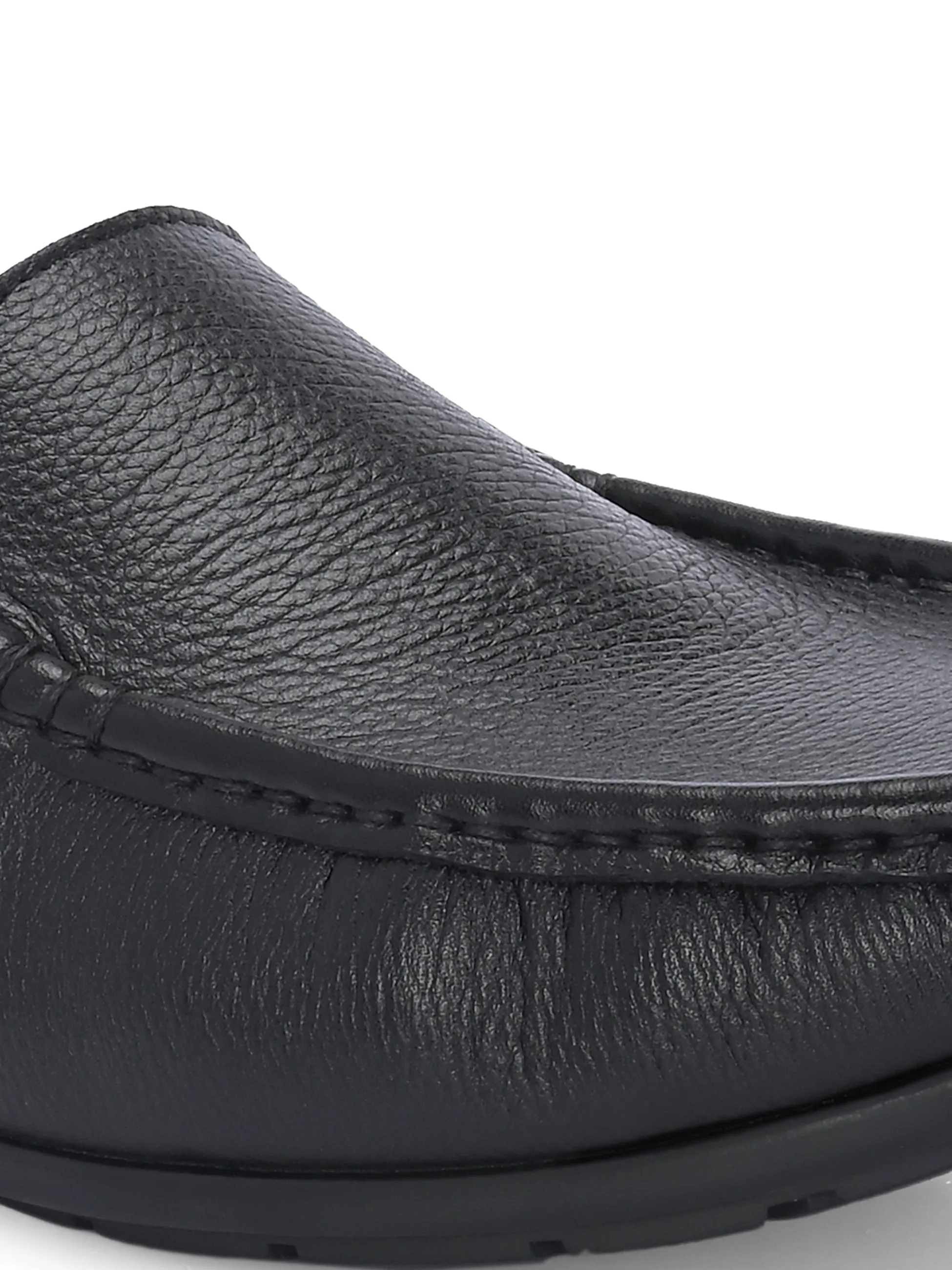 Hitz Men's Black Leather Casual Loafers