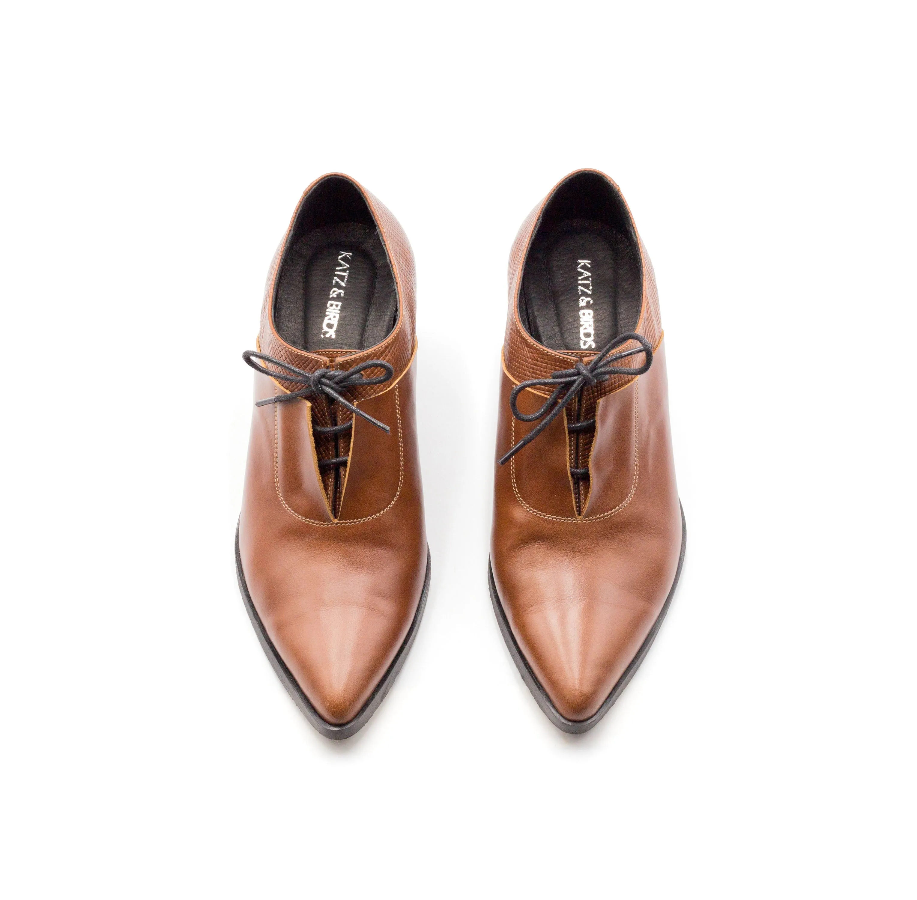 Tamarix -  Textured Oxford Pumps, Brown